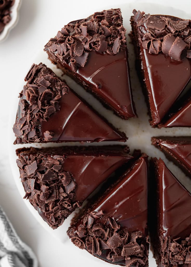 DEVILS CAKE (ÇİKOLATALI YAŞ PASTA)