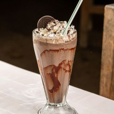 ÇİKOLATALI MİLKSHAKE