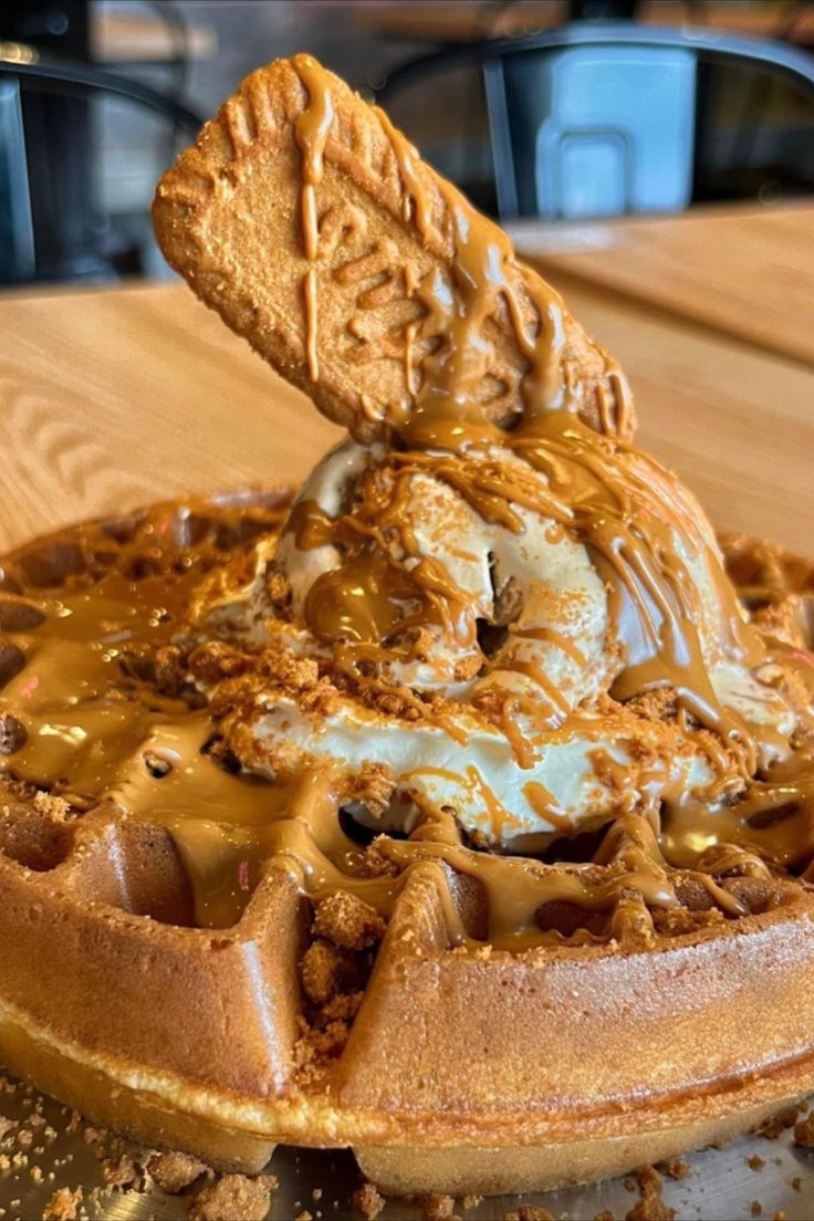 LOTUS WAFFLE